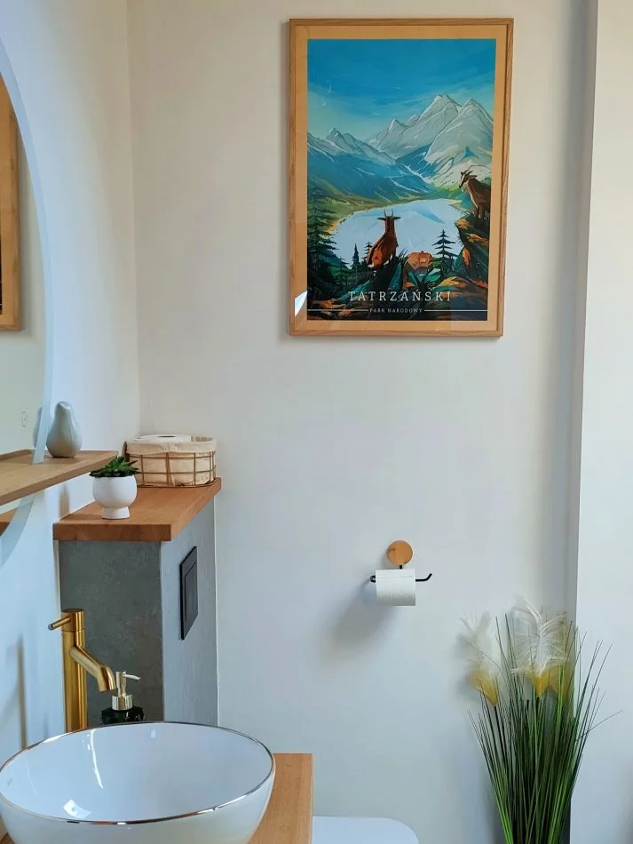 Drewniane i ceramiczne detale w łazience